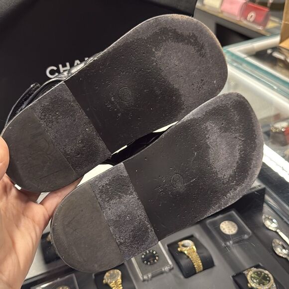 Authentic! BLACK Chanel Quilted Leather Dad Sandals box & dust covers SIZE 38C - Picture 5 of 10